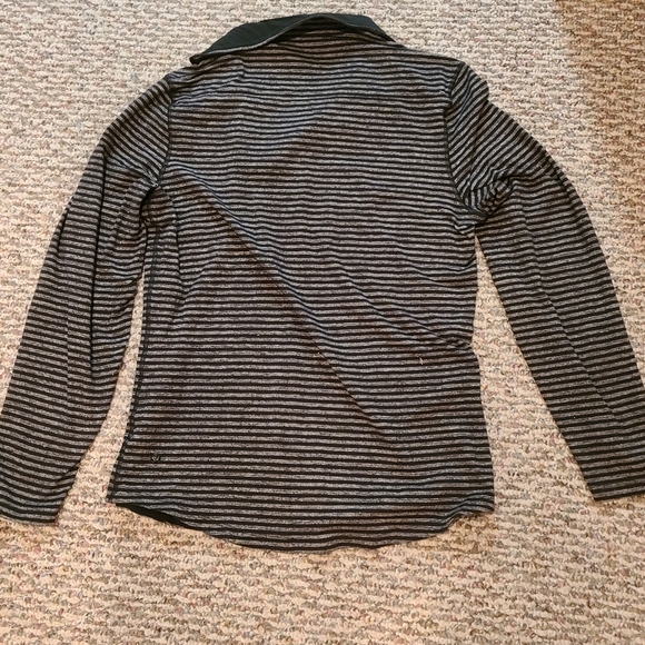 Men's Lululemon Pullover - Picture 3 of 6